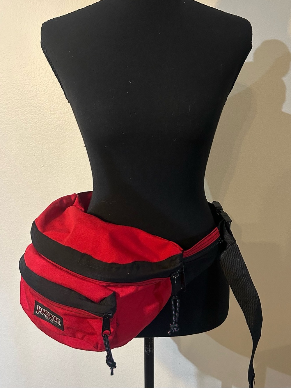 ❤️ JanSport Red & Black Fanny Pack / Belt Bag 🖤